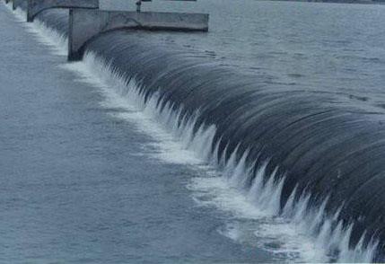 500g水坝用复合防水板