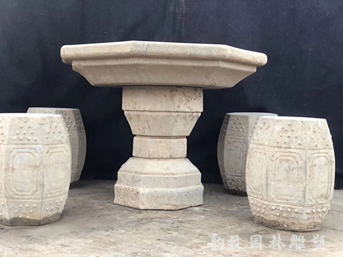 石桌子 石桌子