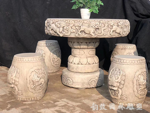 石桌子 石桌子