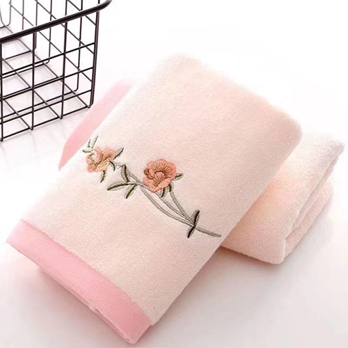 素色繡花毛巾2