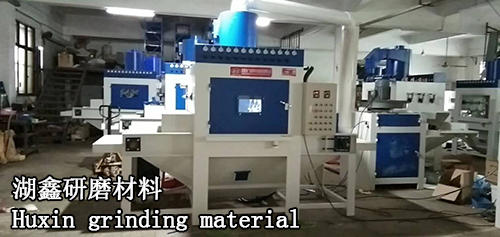 自动喷砂机 自动喷砂机