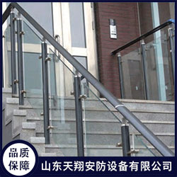 不锈钢楼梯