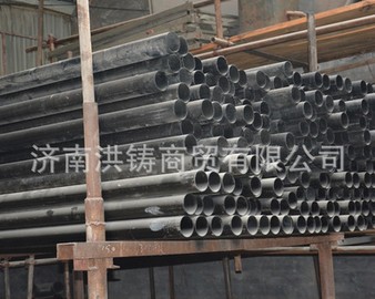 橋面排水管