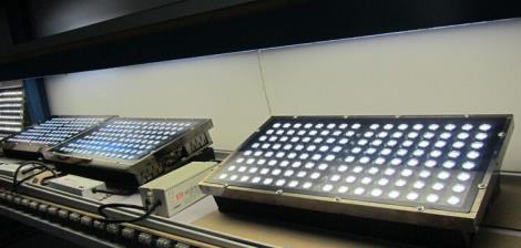 強光led探照燈