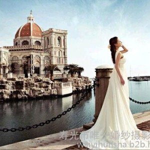 婚紗攝影服務 婚紗批發(fā)