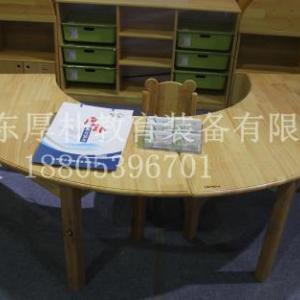 幼兒園實(shí)木桌椅