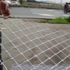 河北金誠雙譽美格網護欄網