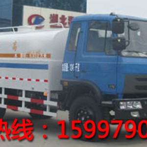 吸污車