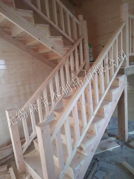 防腐木楼梯设计