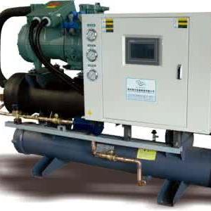 螺桿式冷水機