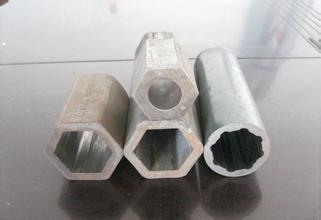 內六方鋼管