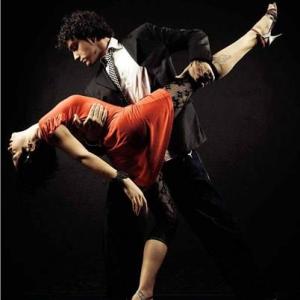 四平拉丁舞培訓(xùn)學(xué)校_伊通拉丁舞培訓(xùn)學(xué)習(xí)費用_于氏供