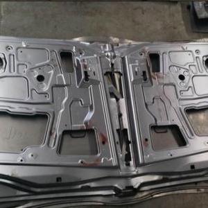 汽車模具沖壓