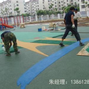 幼兒園塑膠場地施工