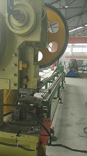 河北角鋼法蘭自動生產線