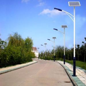 太陽能高桿路燈