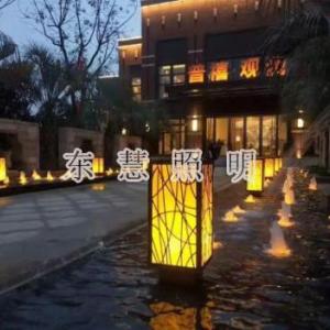 柱頭燈