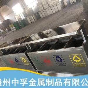 商業廣場垃圾桶