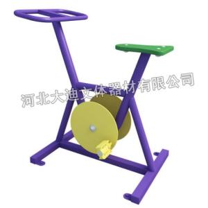 直立健身車
