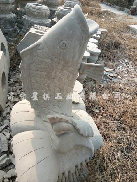 山东动物雕像
