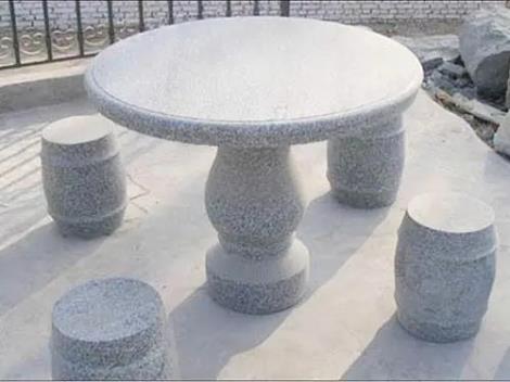 石凳石桌