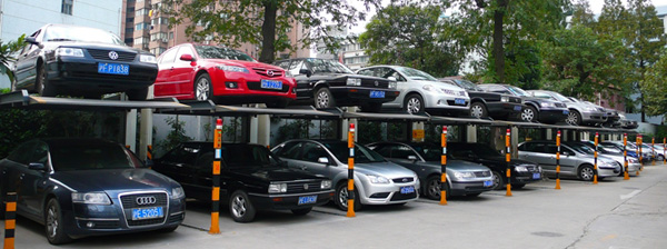 立体车库解决小区停车难问题