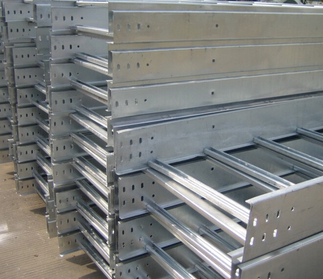 梯级式电缆桥架