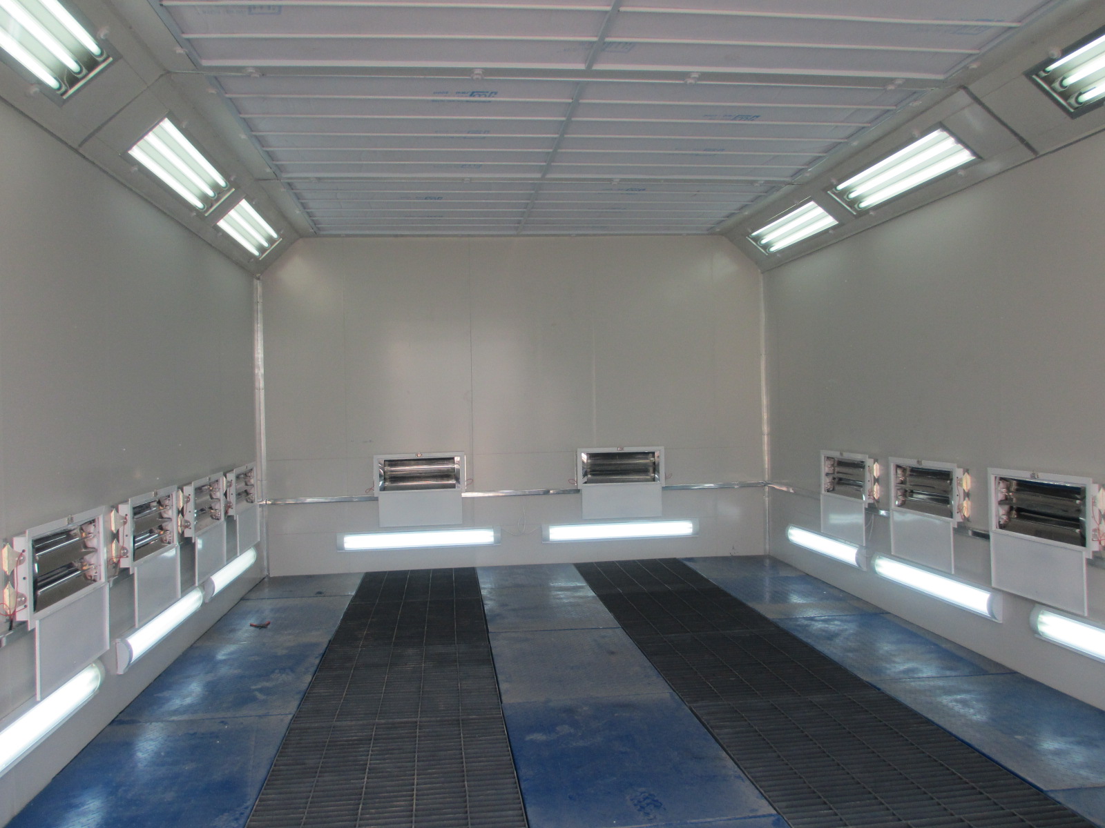 安装涂装流水线