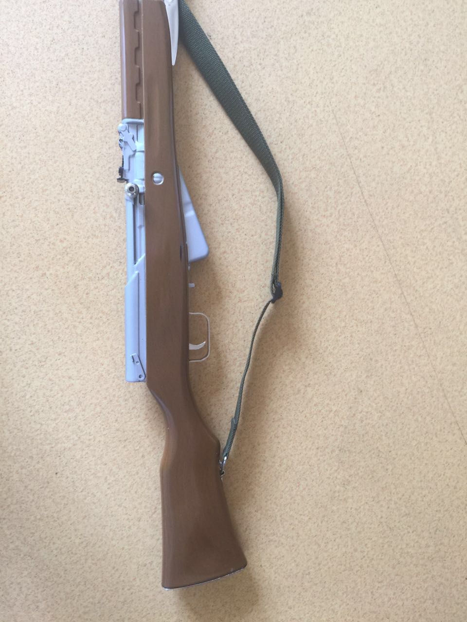 56式橡胶模拟礼宾枪