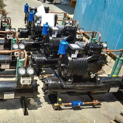 活塞式制冷压缩机