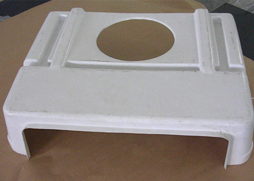 无法在全自动机器上吸塑成型,必须采用厚板材专用的半自动吸塑成型机