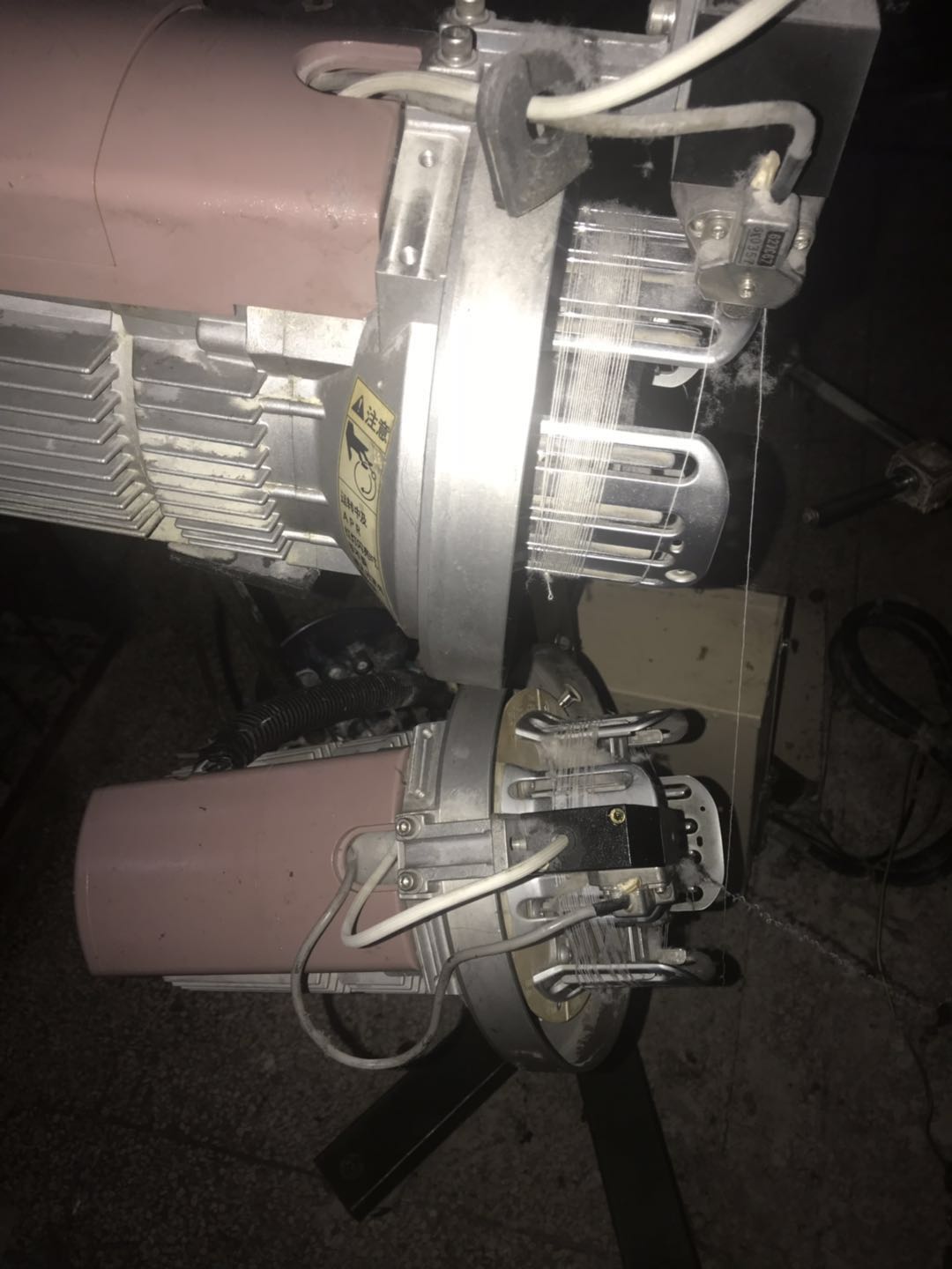 进口津田驹喷气织机