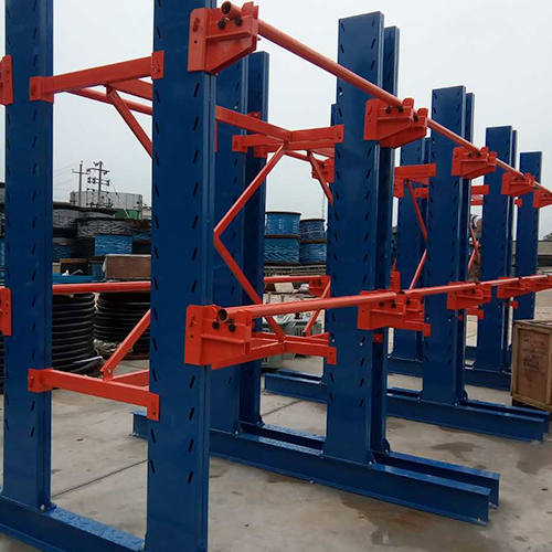 电缆货架由立柱,底座,拉杆,轴杆,轴座托架等部件组成,采用全组装结构