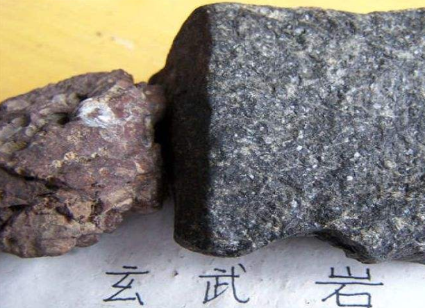 玄武岩制砂中碎阶段是锥碎还是反击碎比较好