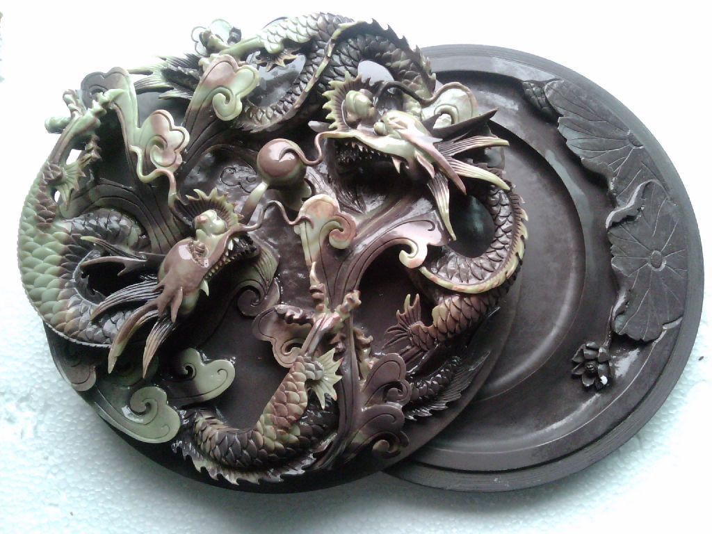 天然紫袍玉二龙护宝砚台