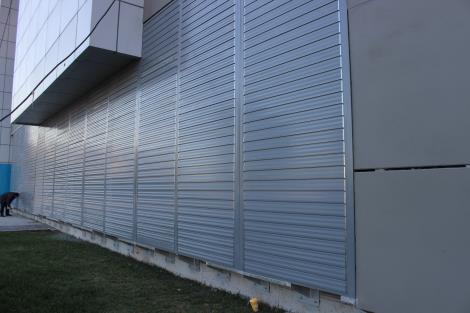 厂家加工定制发电机房百叶窗